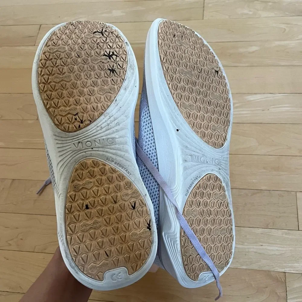 Vionic Arrival Sneaker In Mist Purple/ Cloud Cream 11